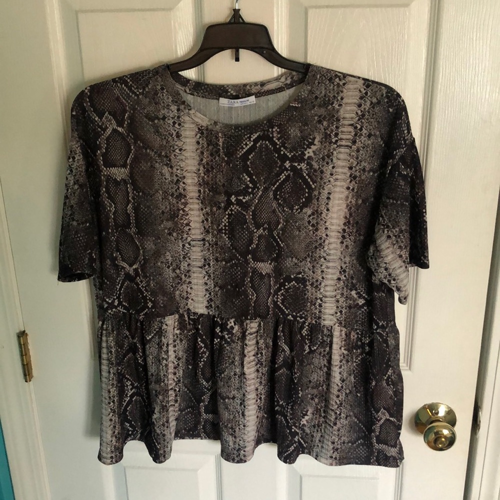 Zara Snake Skin design